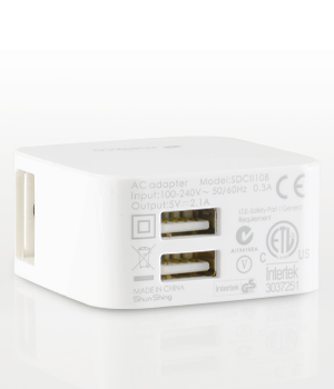 Сетевое зарядное устройство Melkco - T1 (White) с четырьмя сменными штекерами и 2-мя USB выходами