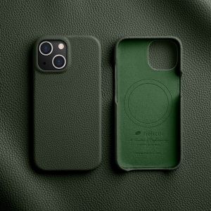 Кожаный чехол накладка с Magsafe Melkco Origin Regal Snap Pro Cover для iPhone 15 Pro Max, темно-зелёный
